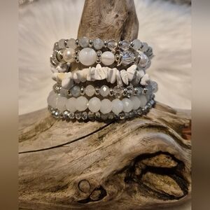 Silver N White Stack